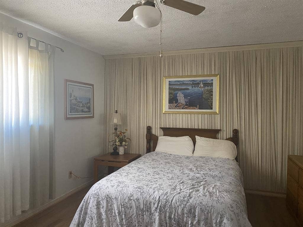 Private Room near HCA Hospital