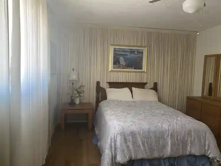 Private Room near HCA Hospital
