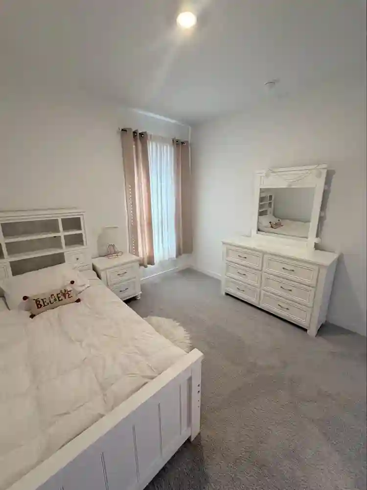Private Bedroom For Rent