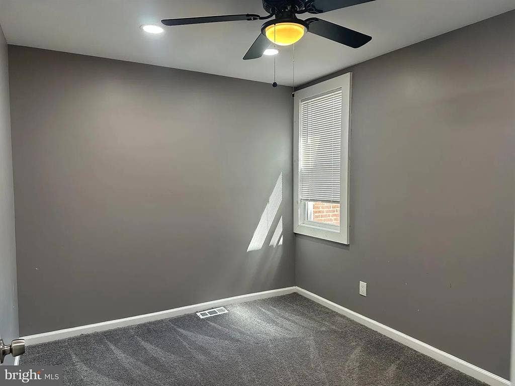 Spacious Room Ready Now
