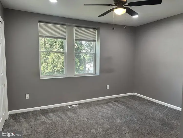 Spacious Room Ready Now