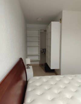 1 Large Bedroom For Rent