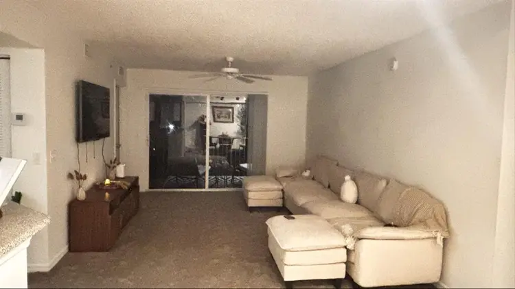 1 Cozy room available