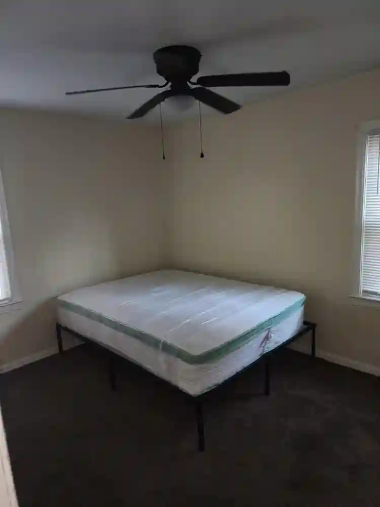 Room available in the middle of it