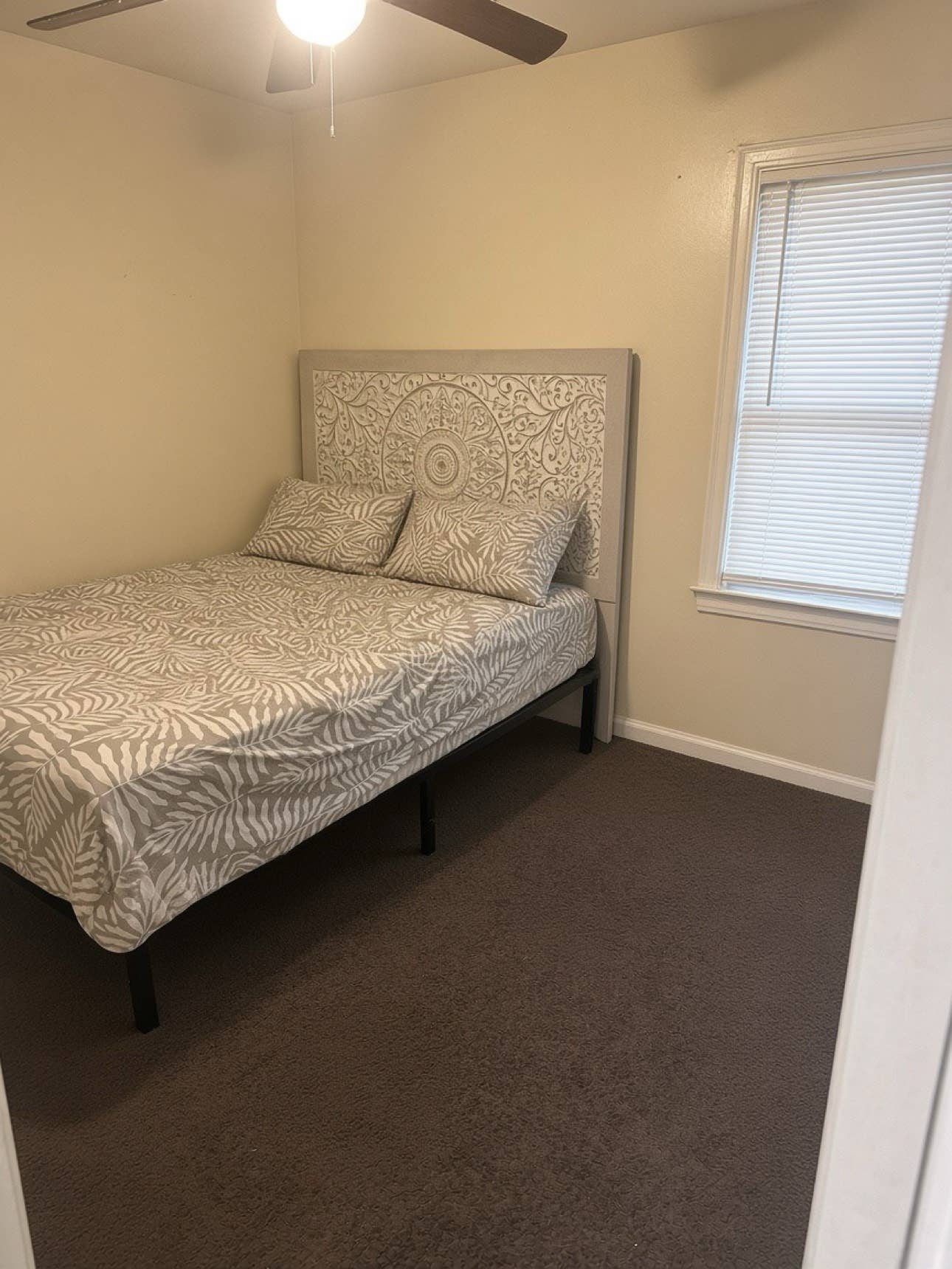 Room available in the middle of it
