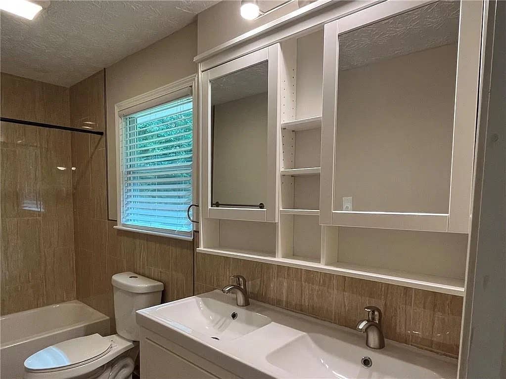 4 BR in Decatur