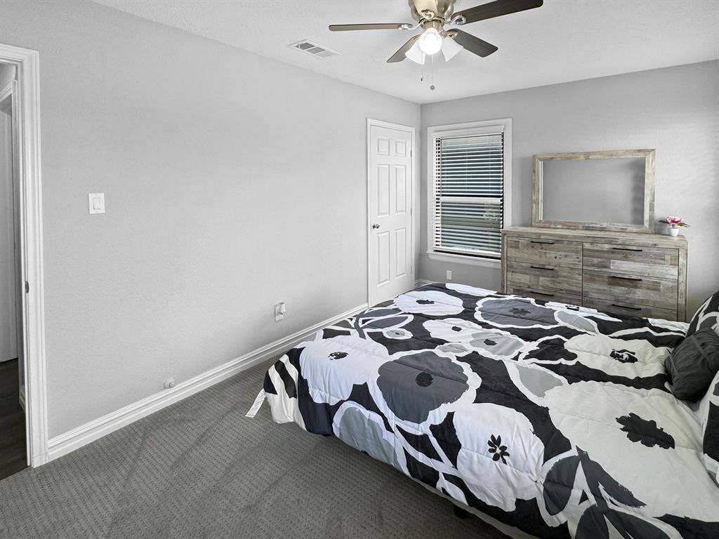 3 BR in Mesquite