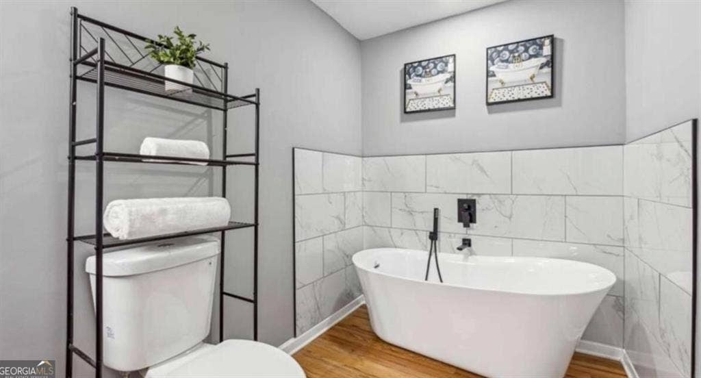 3 BR in College Park