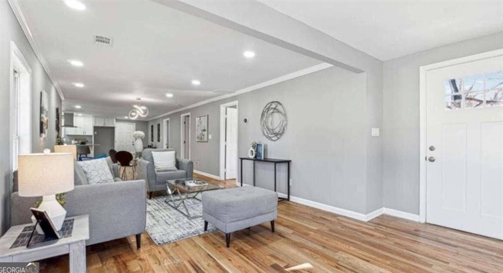 3 BR in College Park
