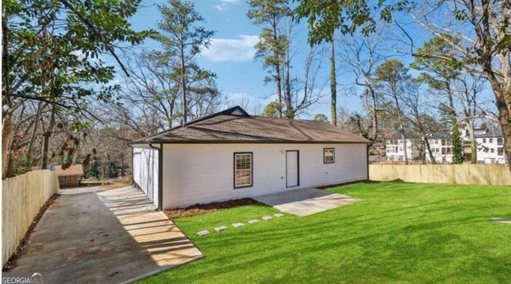 3 BR in College Park
