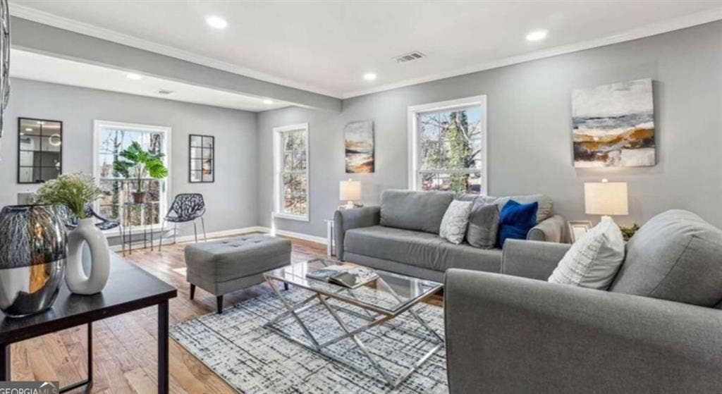 3 BR in College Park