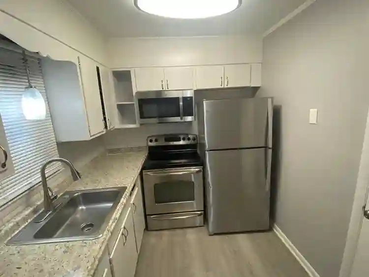 2 BR in Greensboro