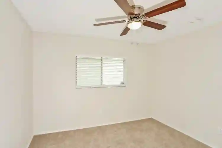 Spacious And Entire House Ready Now