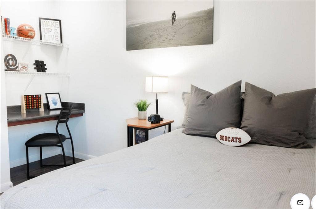**FEMALE ROOMMATE NEEDED ASAP