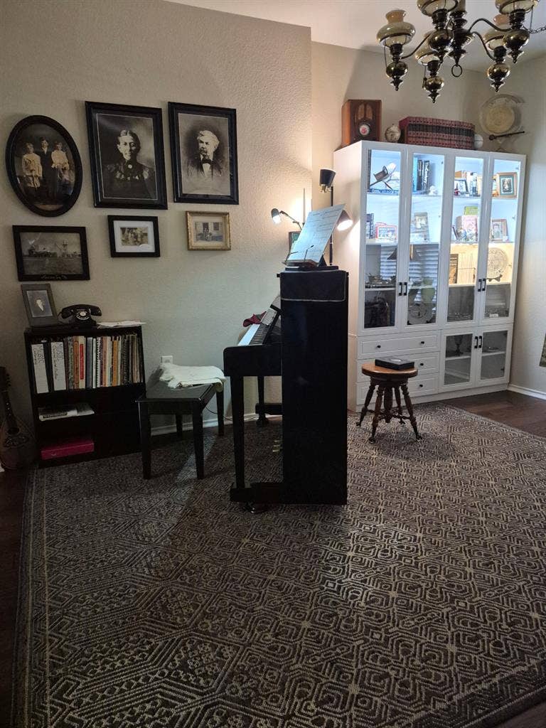 Room Available in Georgetown