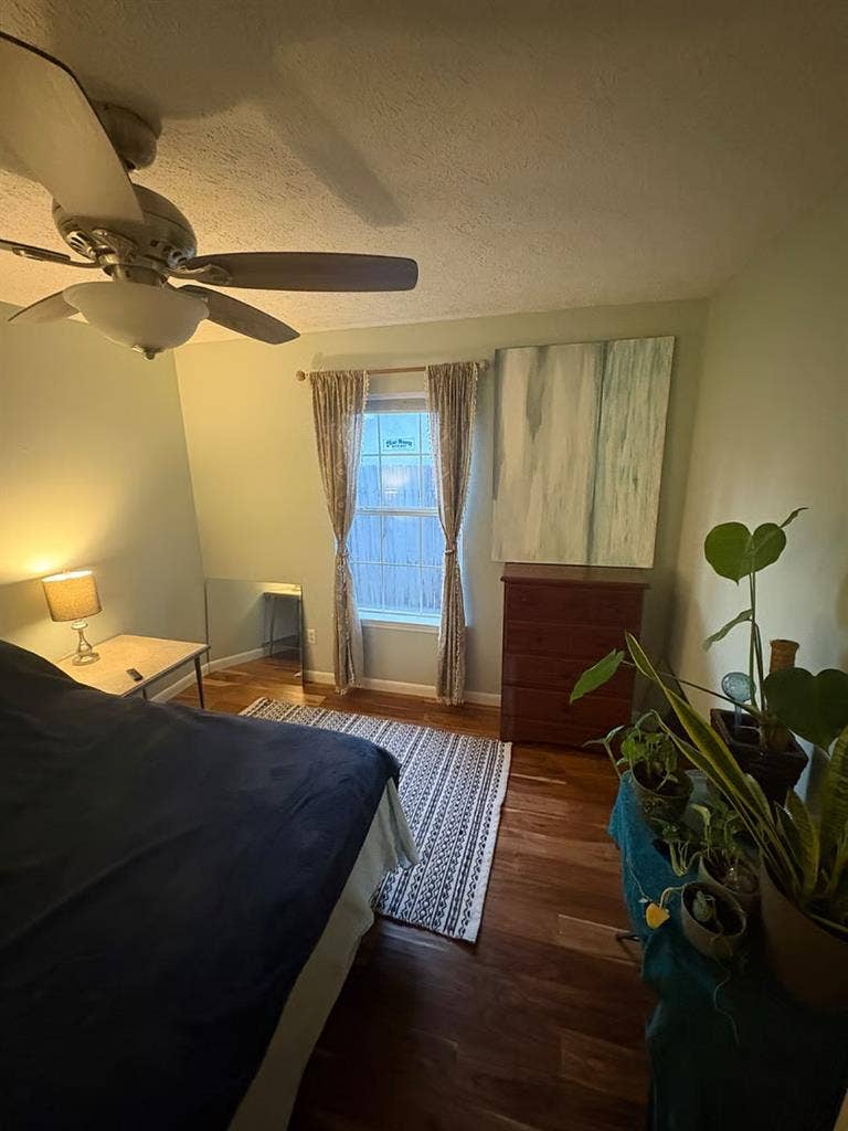 Private Furnished Peaceful Room