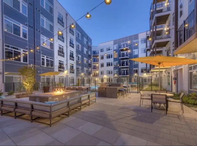Luxury 1BR/1BA in Silver Spring
