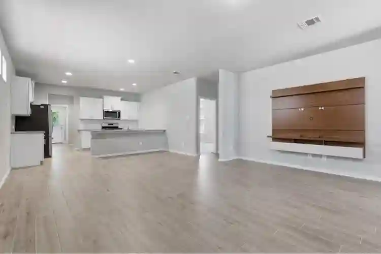 Unfurnished room in cute cozy home