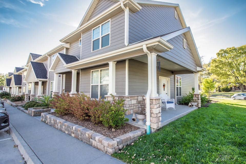 Immediate move in available!