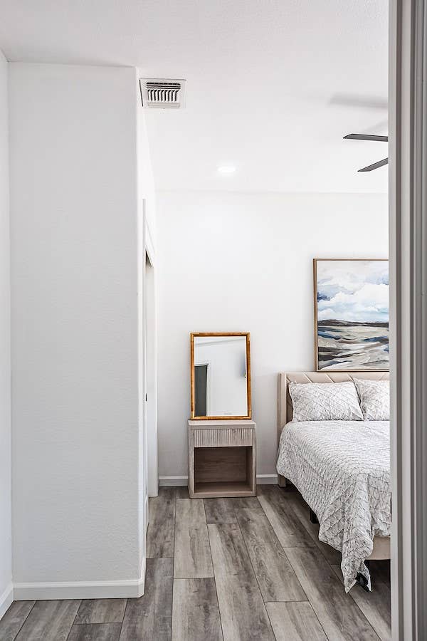 Furnished Private Room w/Utilities