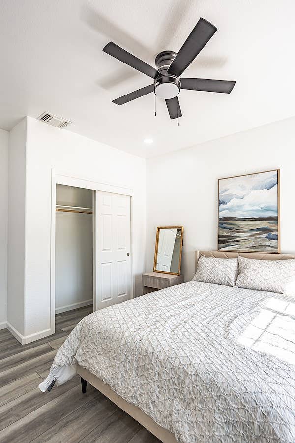 Furnished Private Room w/Utilities