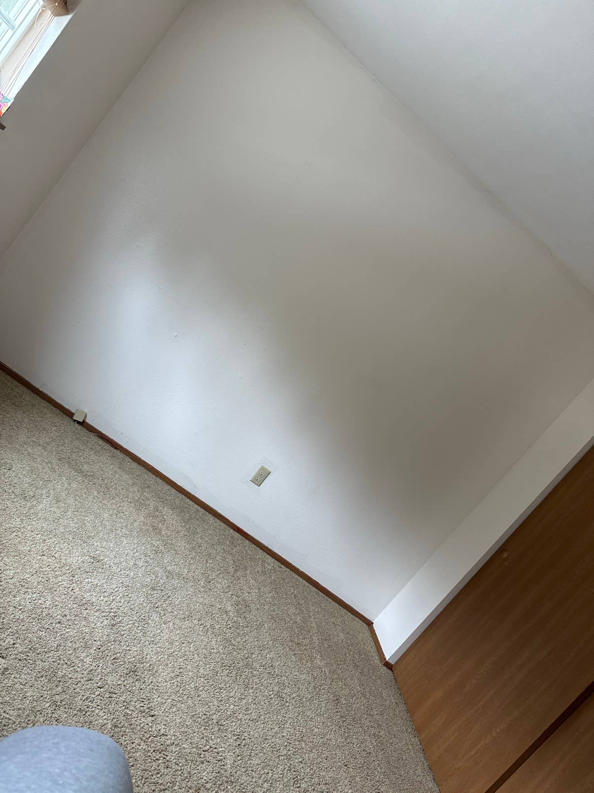 2 ROOMS FOR RENT