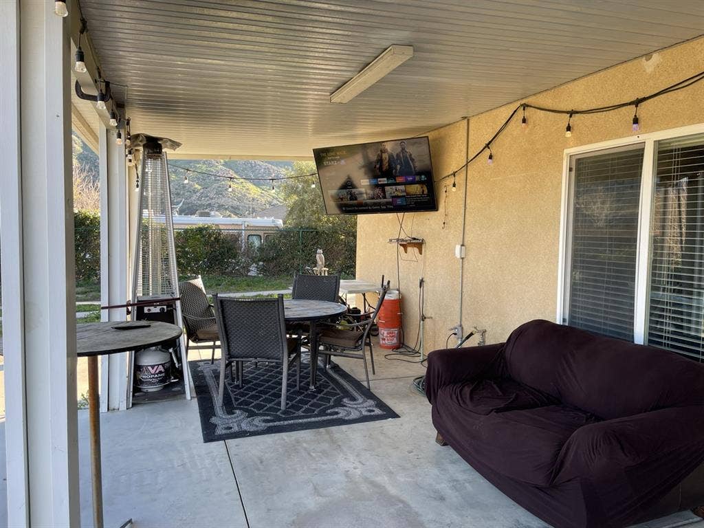1 Bedroom & 1 Bathroom for Rent