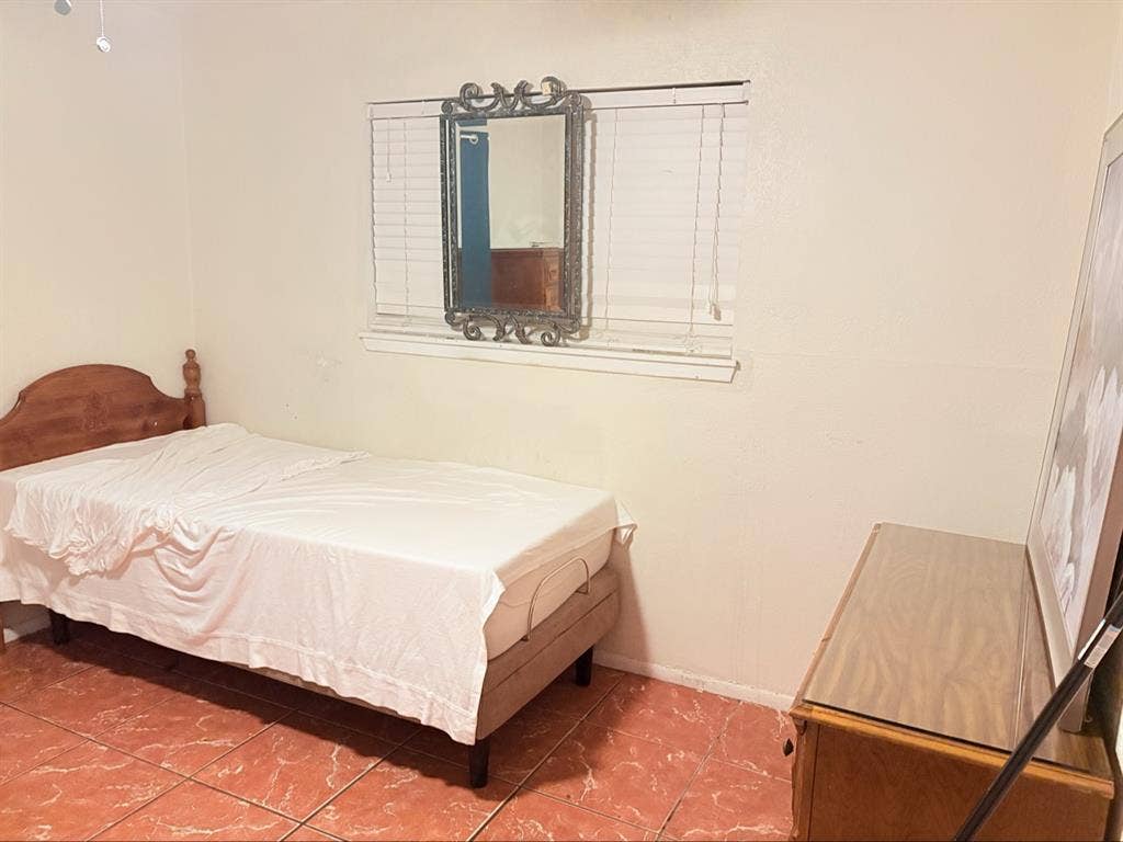 Rooms for rent