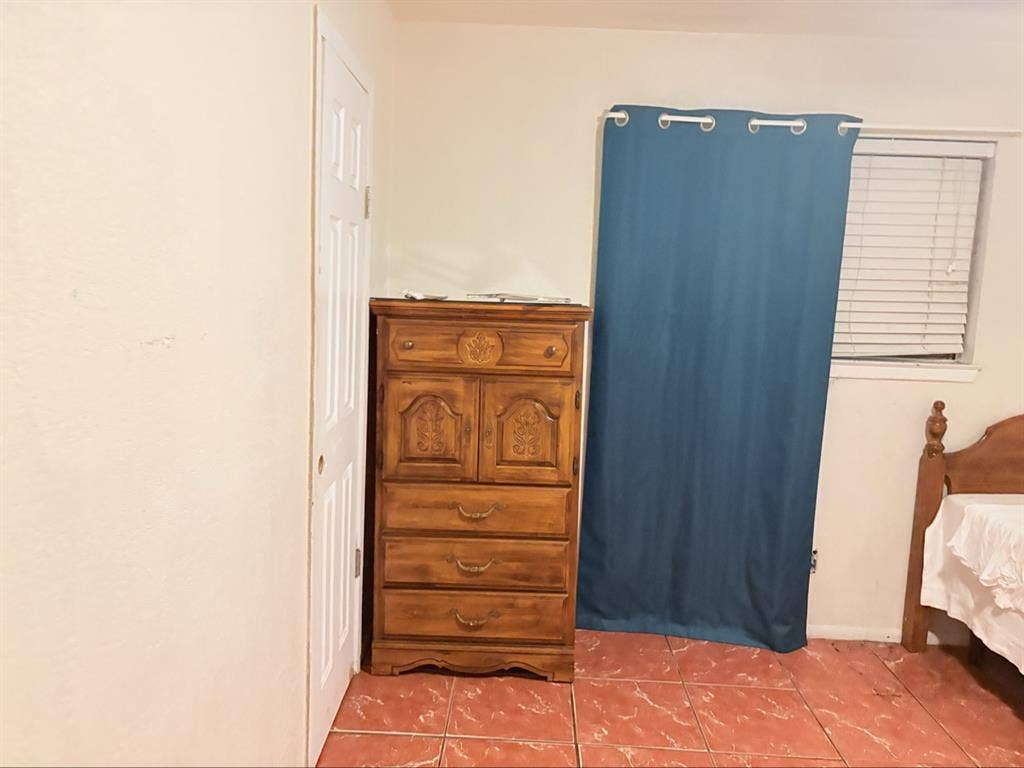 Rooms for rent