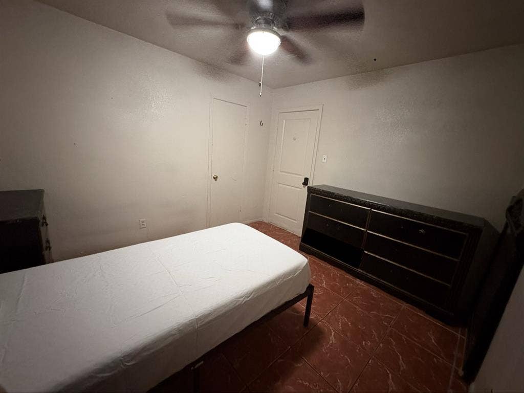 Rooms for rent
