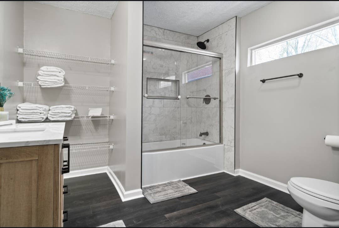 2 Rooms For Rent