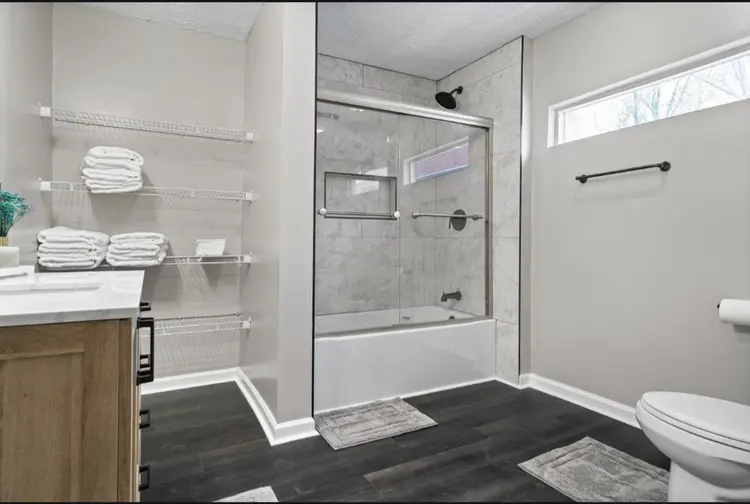 2 Rooms For Rent