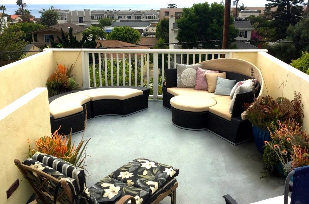 San Diego house 4 blocks from ocean