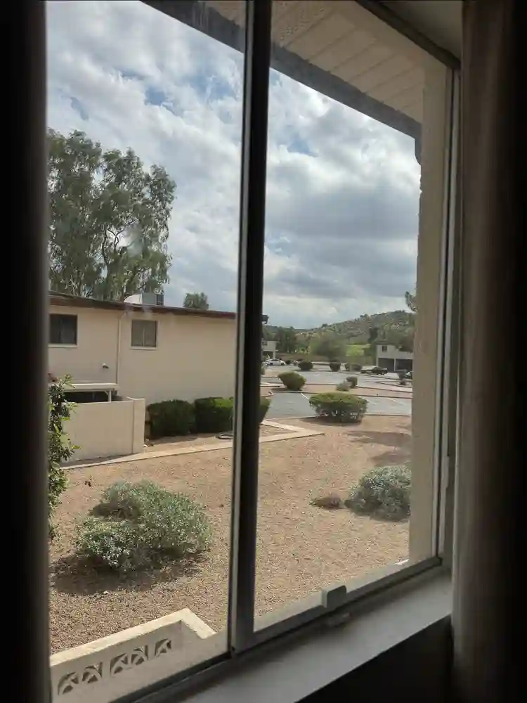 2 Bed/1 Bath Condo in Moon Valley!