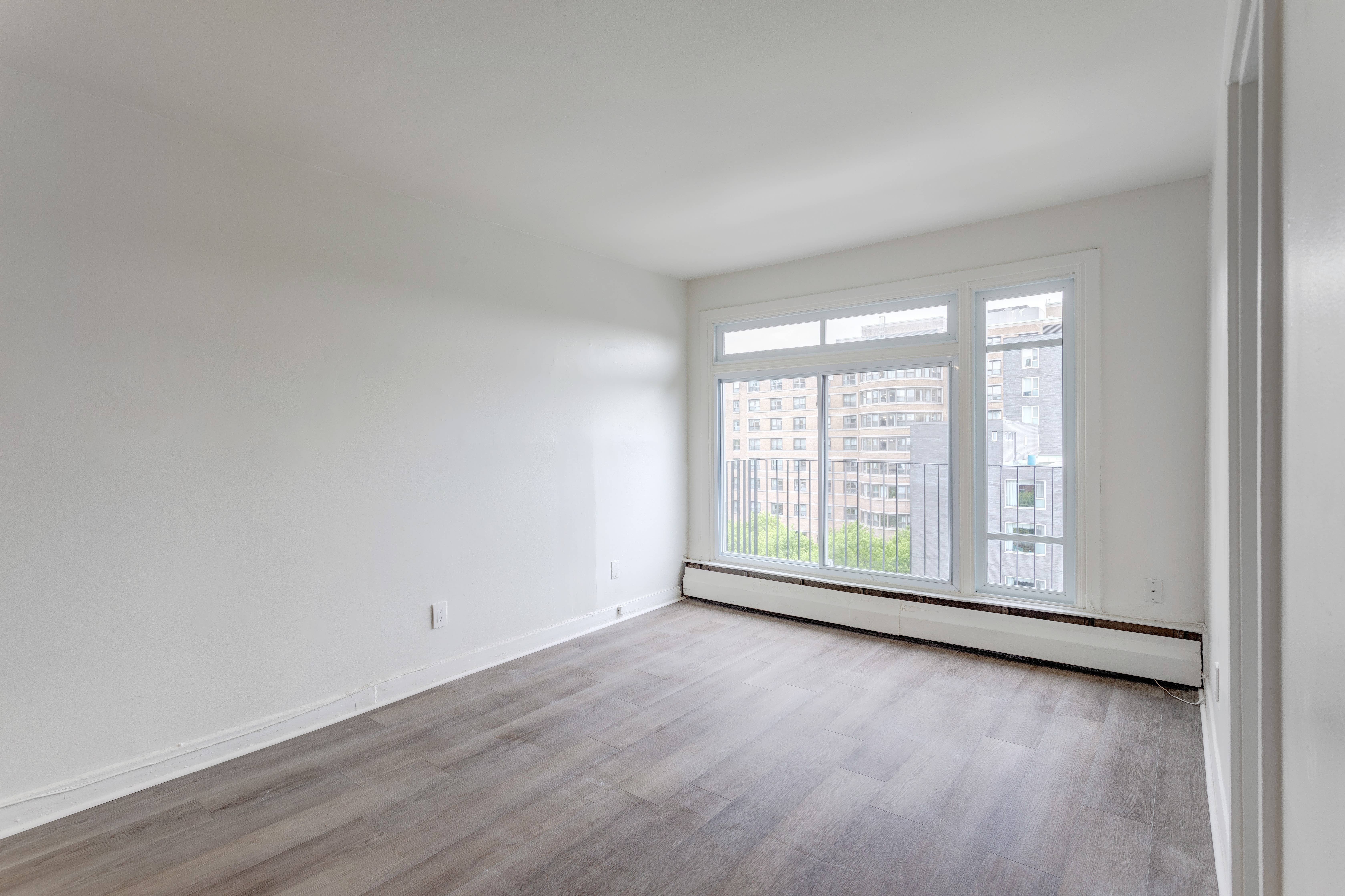 Bright & Modern 1-Bed | VilleMarie