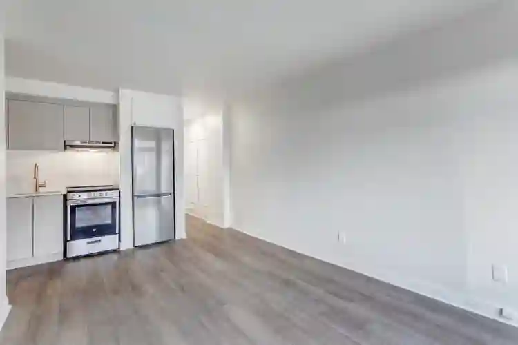 Bright & Modern 1-Bed | VilleMarie