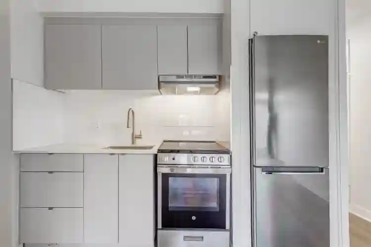 Bright & Modern 1-Bed | VilleMarie