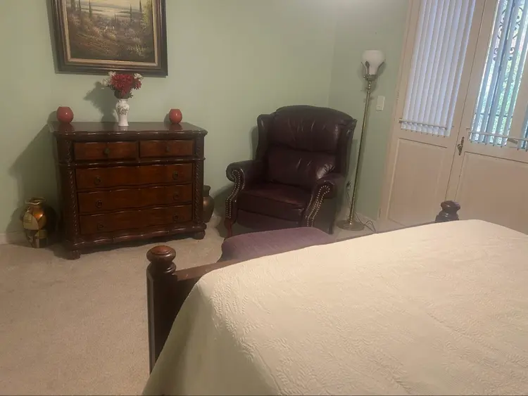 Beautifully Decorated One Bedroom