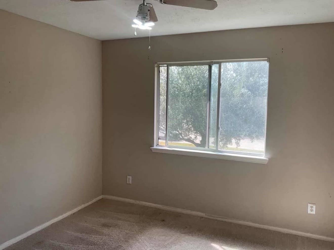 Private Room Near Hwy 6 | $550
