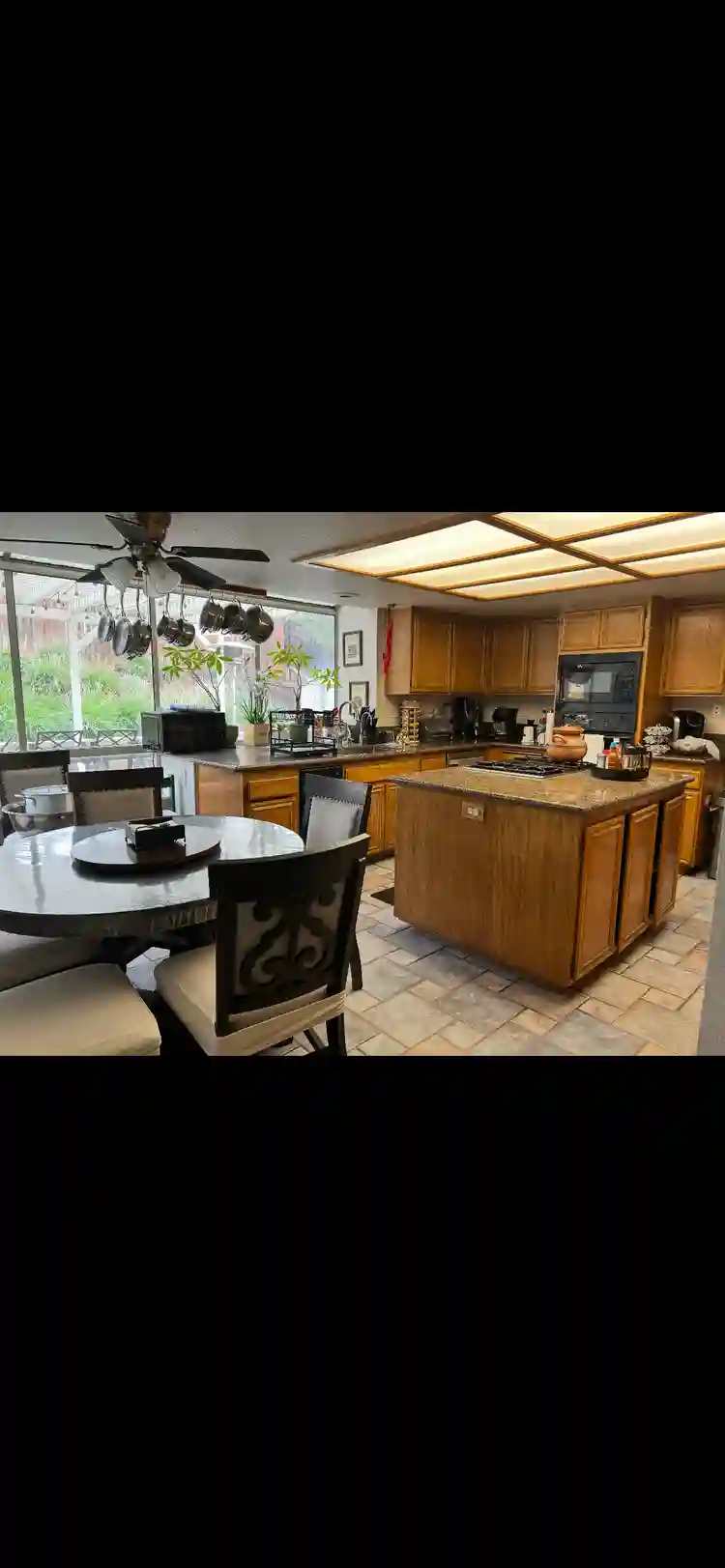 Looking for a roommate