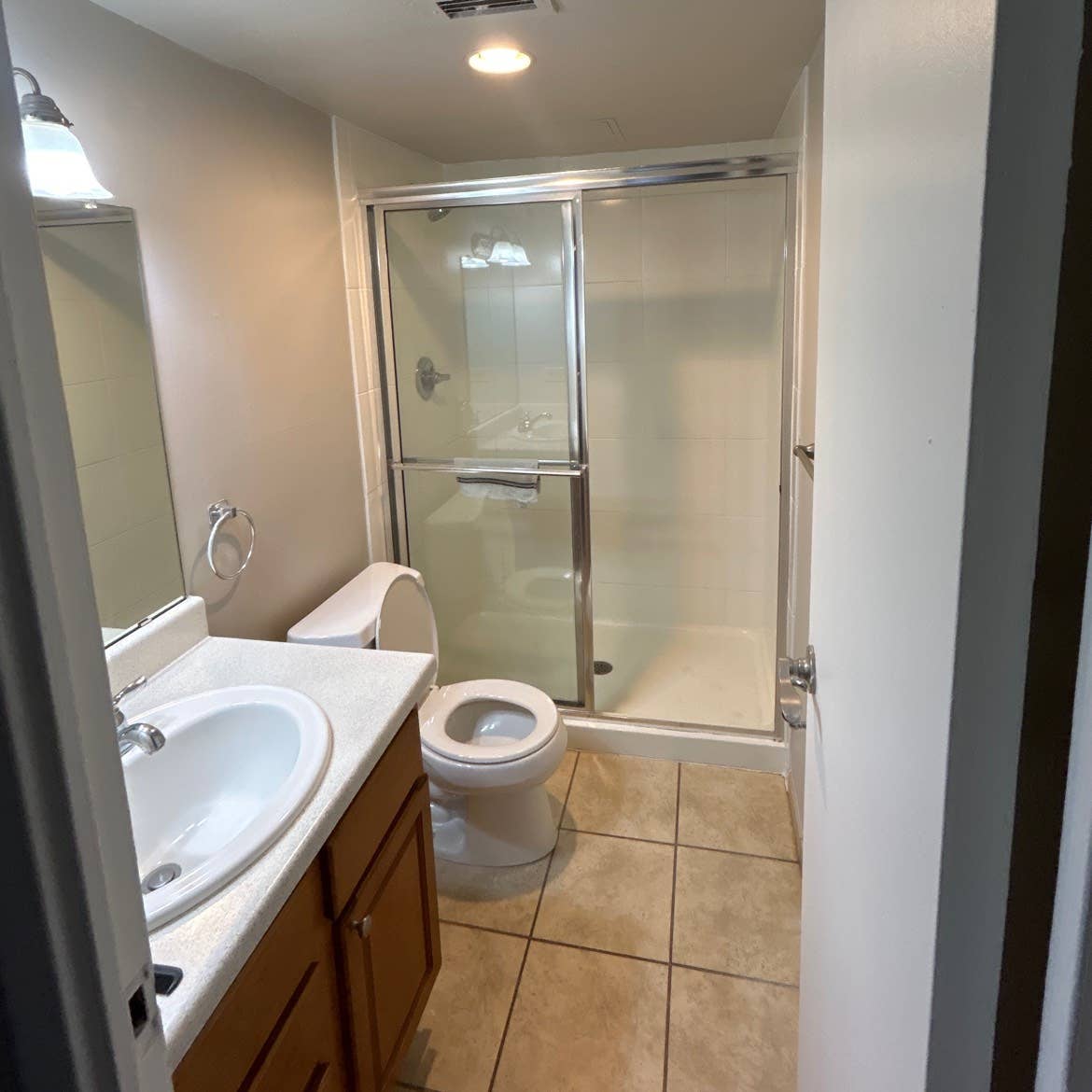 NEED ROOM FILLED ASAP