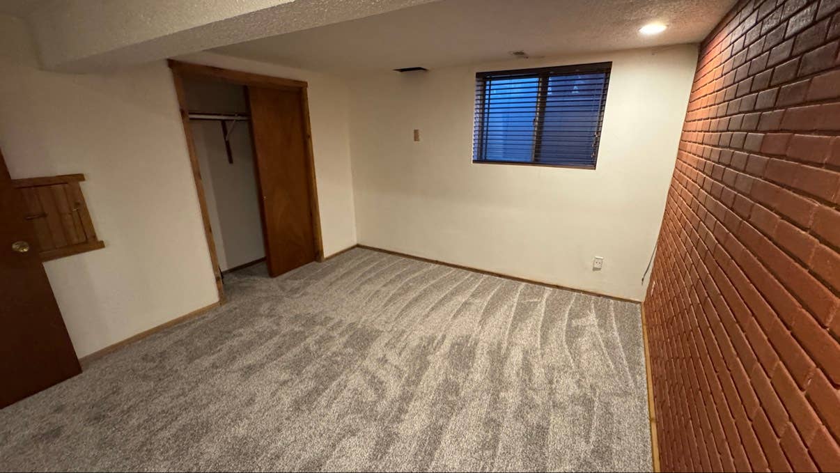 Beautiful RanchStyle End Unit