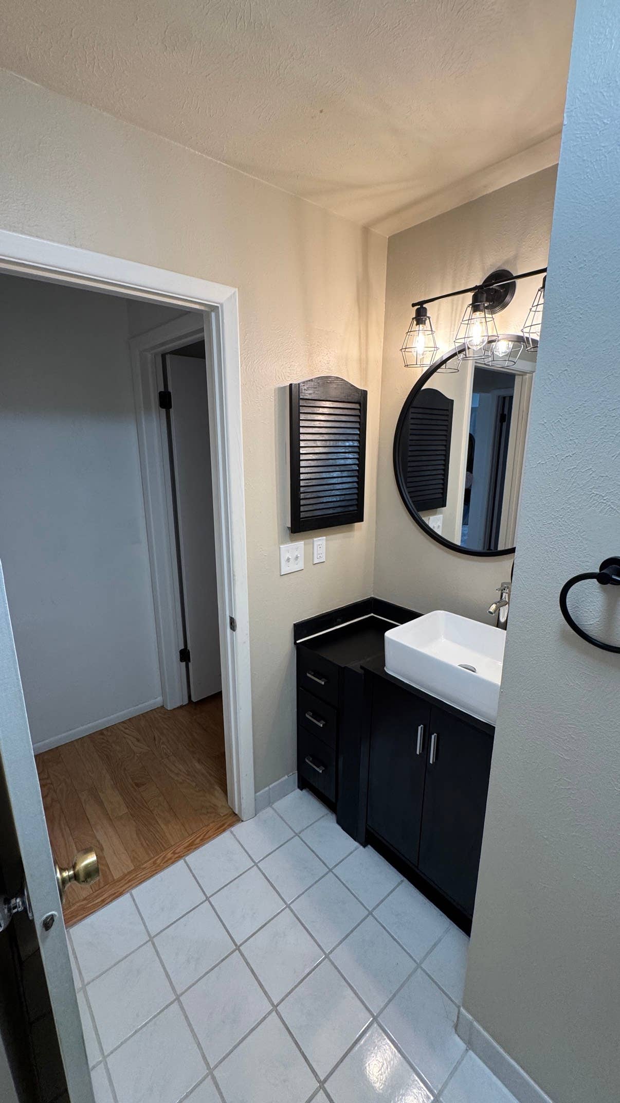 Beautiful RanchStyle End Unit