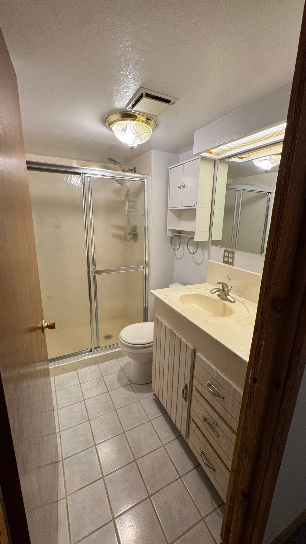 Beautiful RanchStyle End Unit