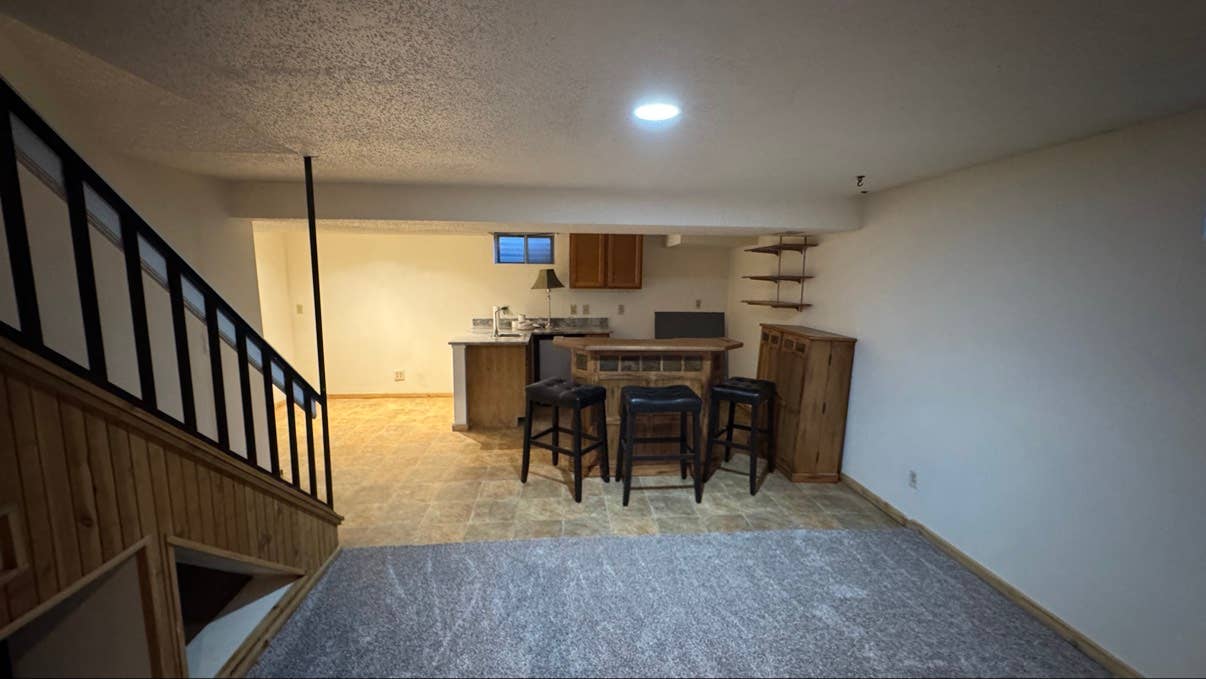 Beautiful RanchStyle End Unit