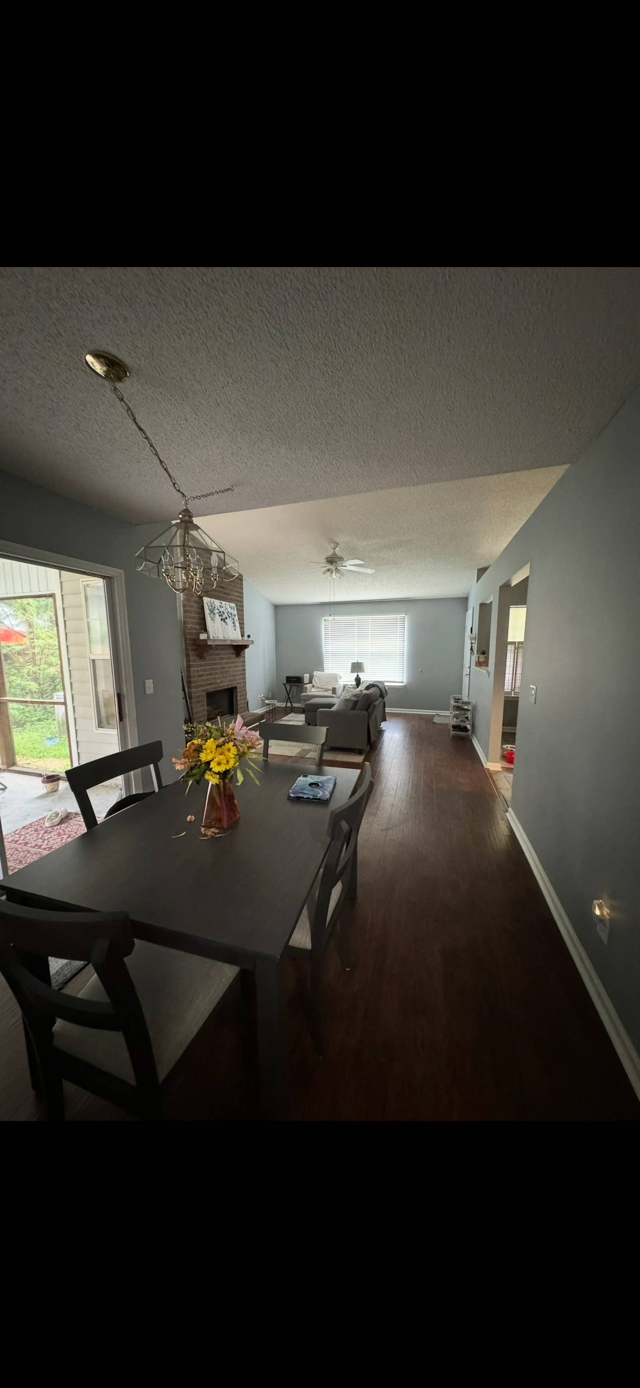 Roommate wanted!!