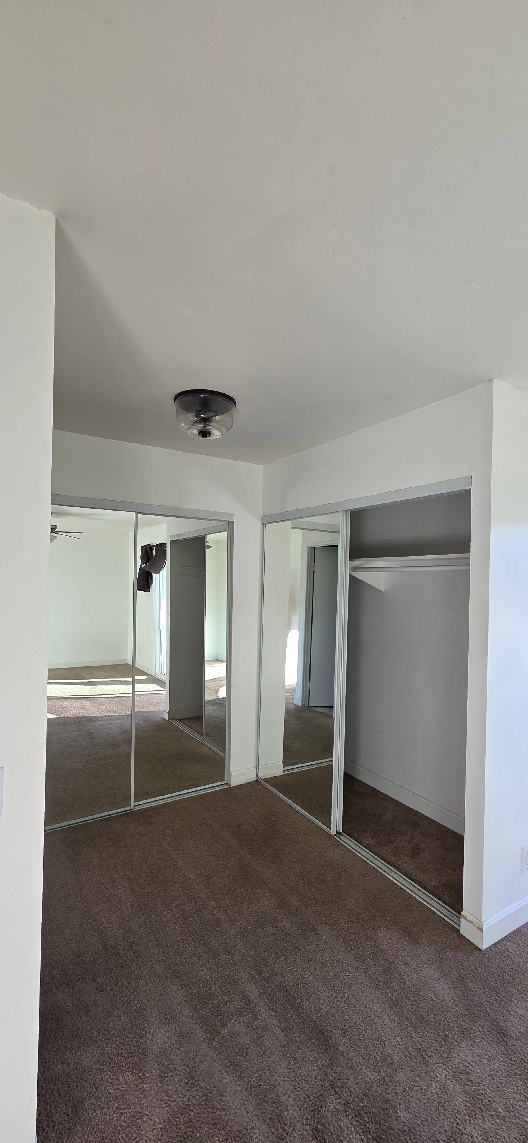 Master Bedroom w/ Private Bathroom