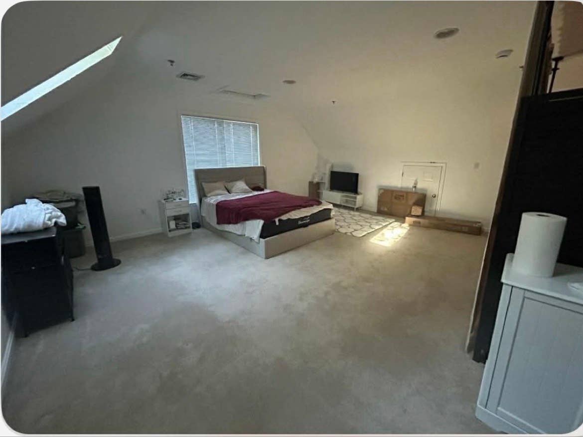Private Room for rent- Woburn, MA