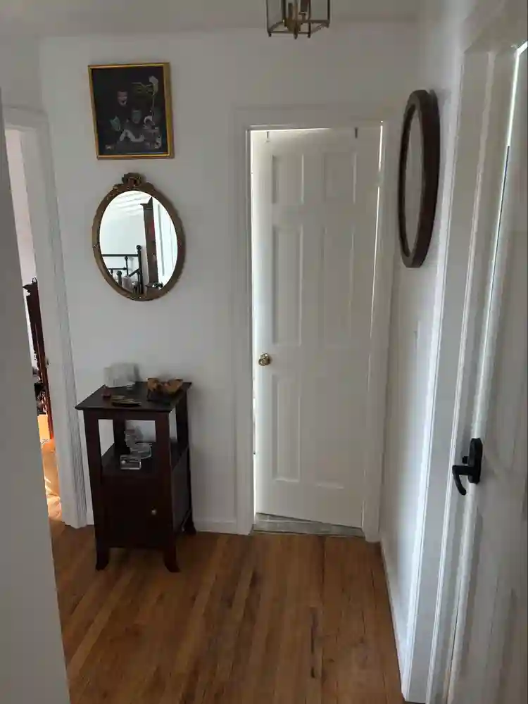 Mid size room for rent
