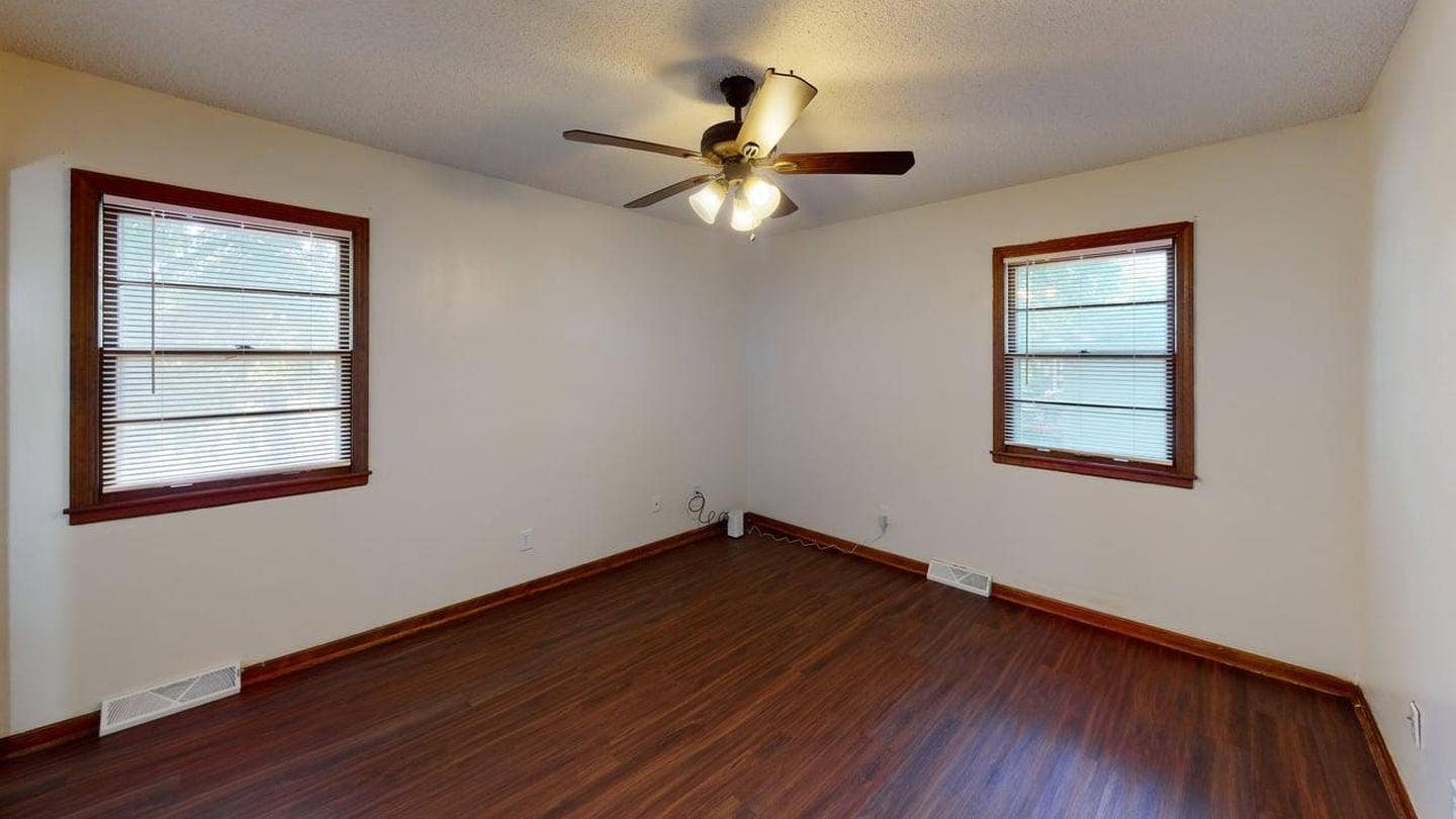 1 BR in Blue Springs